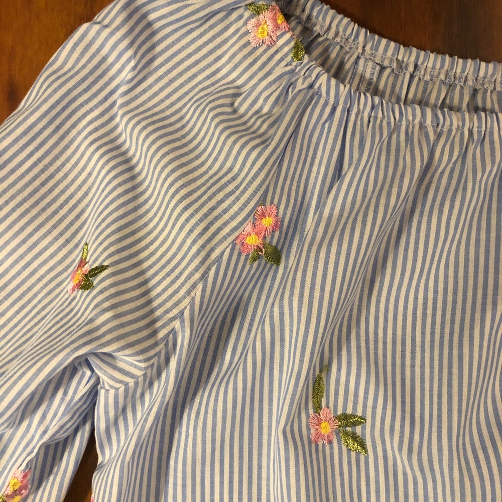 Gypsies and Moondust 🌙 Bell Sleeve Top - Picture 2 of 7